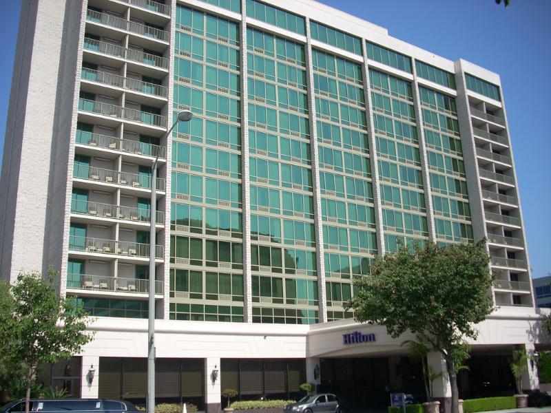 Отель Hilton Пасадина Экстерьер фото